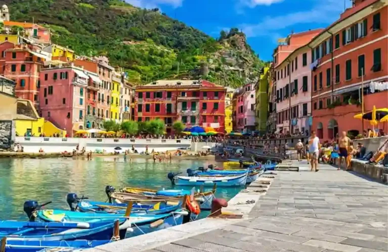 cinque terre boat tour from la spezia