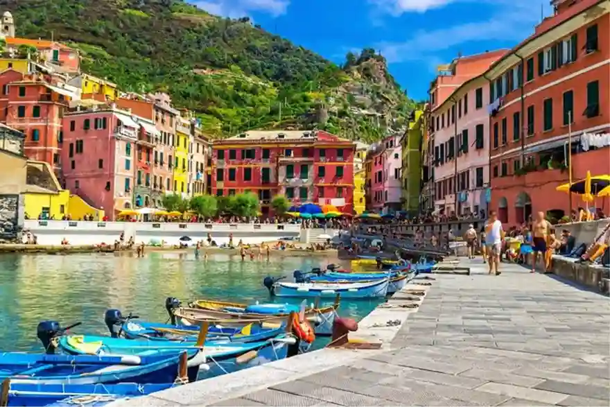 cinque terre boat tour from la spezia