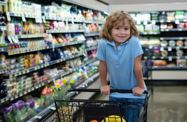 Child's Supermarket Trolley