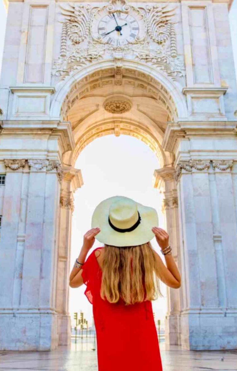 7 Best Hikes Near Lisbon You Can Do This Weekend