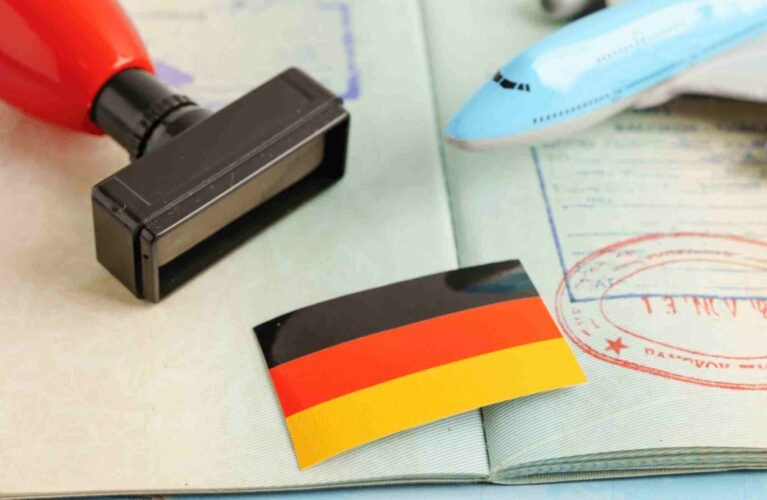 Saudi Visa Price from Pakistan in 2026: Latest Fees, Cost & Charges